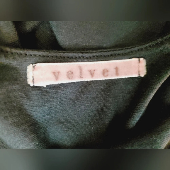 💚5/$25 Velvet by Graham & Spencer Black Knee Length Dress Size Small - Picture 10 of 11